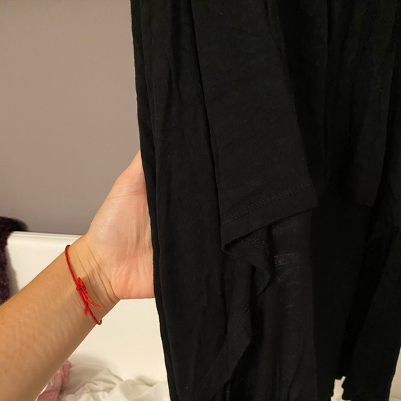 Hi-low Black Skirt - Picture 3 of 3